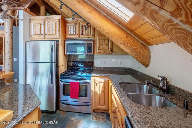 244 Black Mountain Ln, Alpine, WY 83128 - photo 39