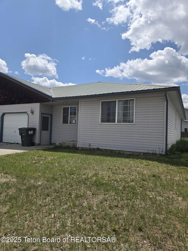 376A S Ashley Ave, Pinedale, WY 82941 - photo 17
