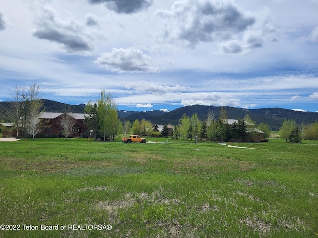 Listing photo 3 for 22 Hastings Dr, Victor ID 83455