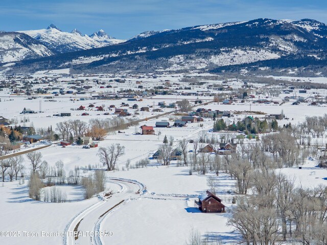 property view of mountains