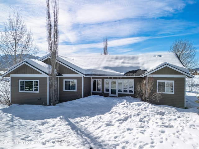 view of front of house
