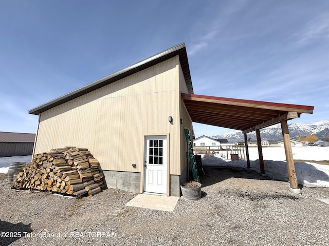 view of outbuilding