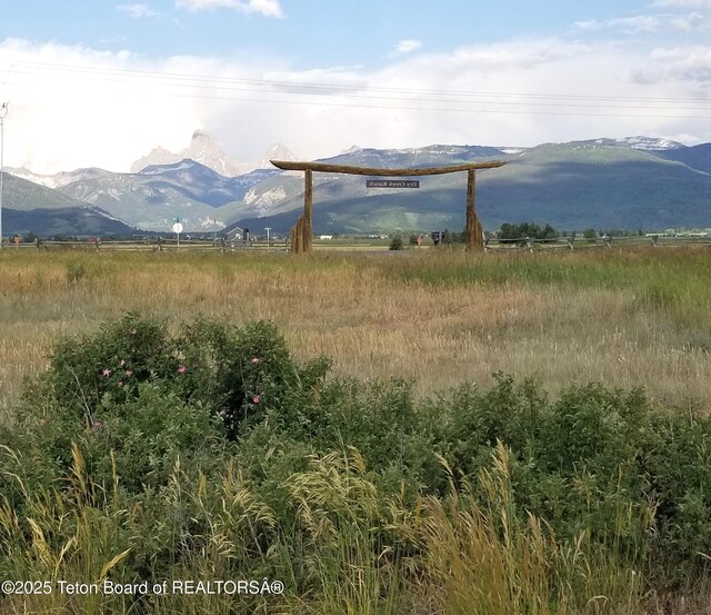 540 Dry Creek Trl, Driggs, ID 83422
