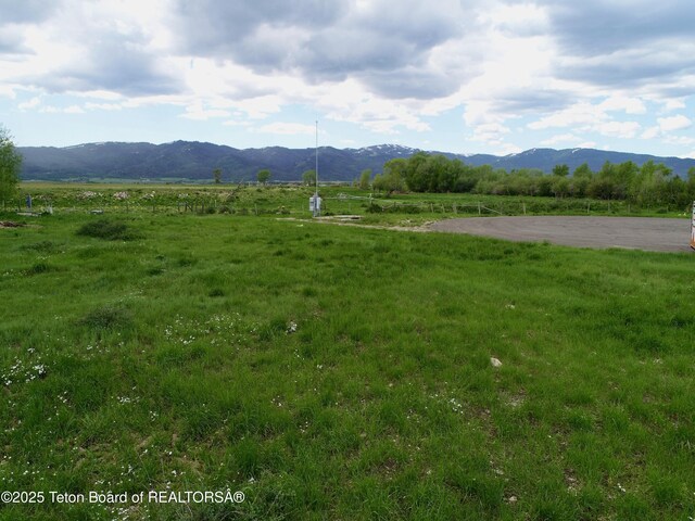 8082 Cutthroat Ln, Victor, ID 83455