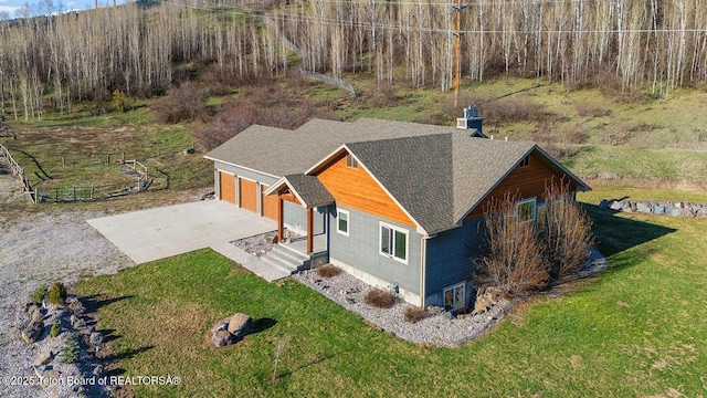 aerial view of property and surrounding area