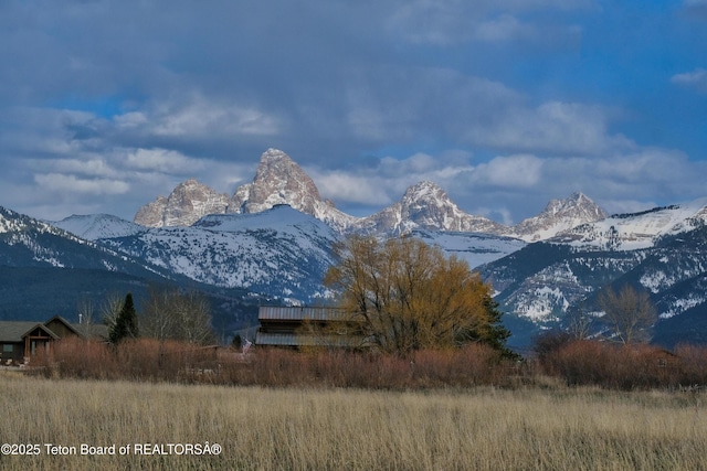 3978 Whitney Dr, Driggs, ID 83422