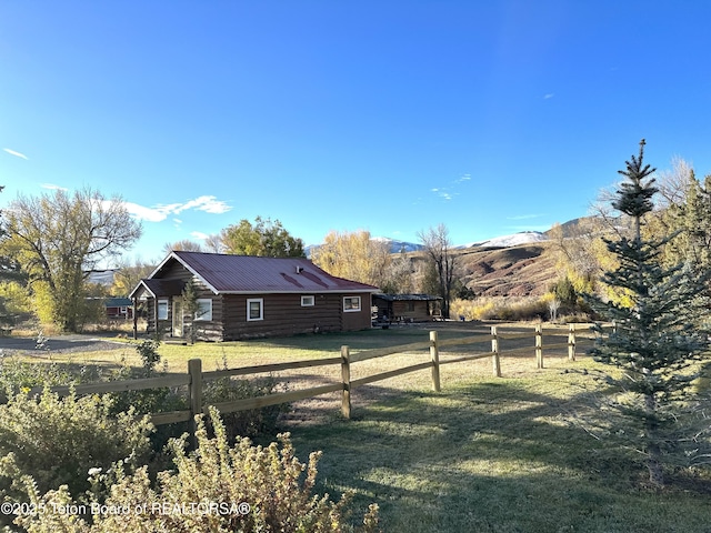 611 W Ramshorn St, Dubois, WY 82513 - view of yard with a mountain view