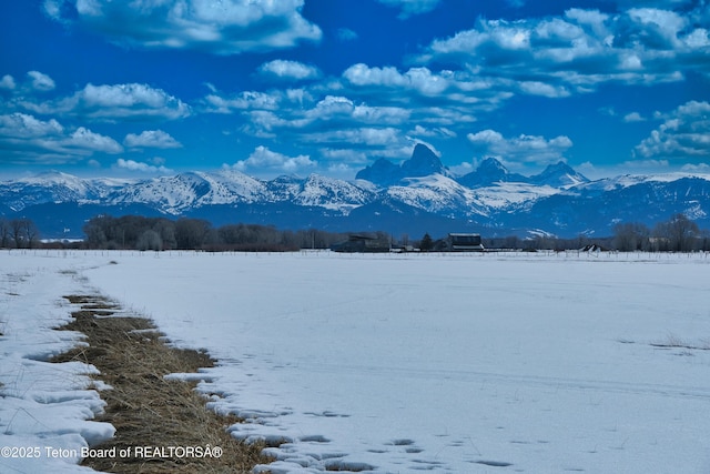 6000 N 5000 W, Tetonia, ID 83455