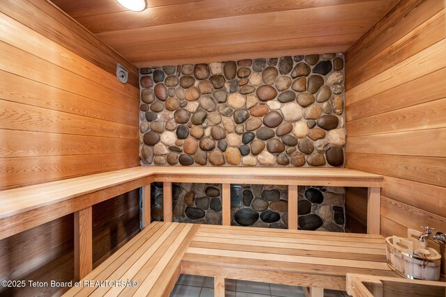 2425 N Fish Creek Rd, Wilson, WY 83014 - photo 25