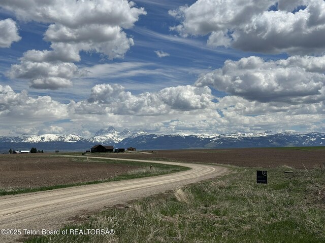 8875 W Ridge Rd, Tetonia, ID 83452
