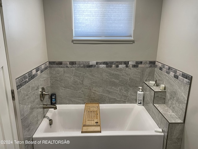 543 Rockbridge Dr, Afton, WY 83110 - full bath featuring a tub