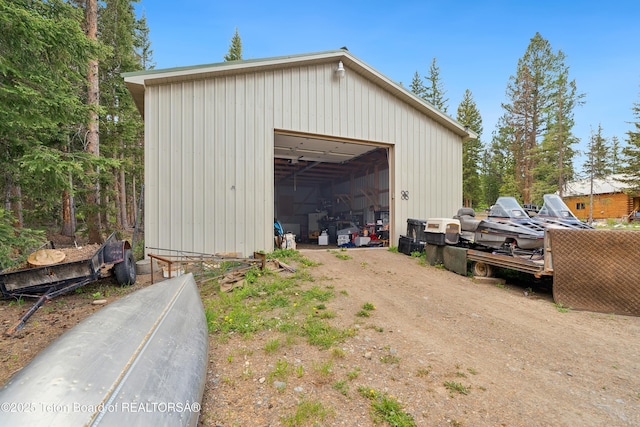 2 Porcupine Cir, Dubois, WY 82513 - view of outbuilding featuring driveway