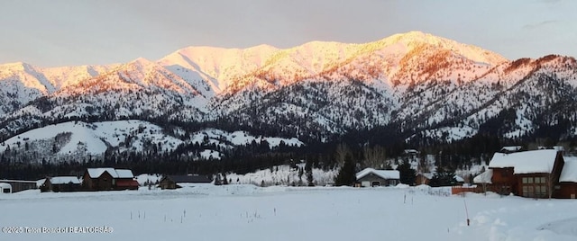 view of mountain background