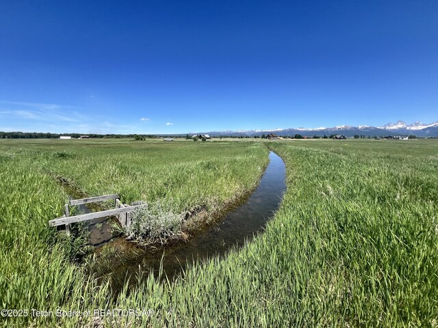 2413 Daydream Dr, Tetonia, ID 83452