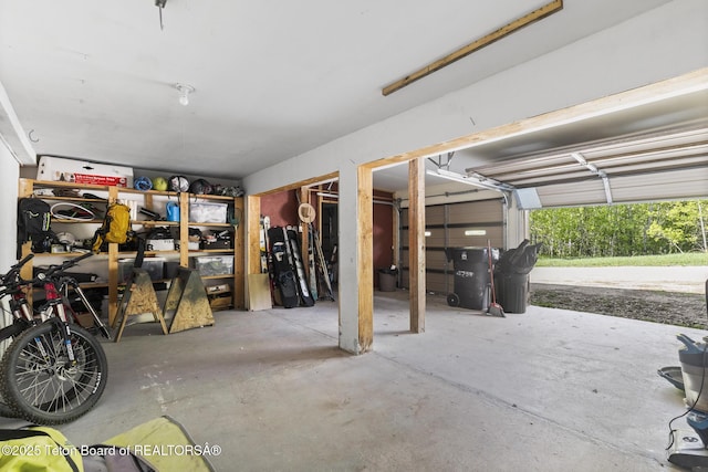 2077 Highland Way, Victor, ID 83455 - view of garage