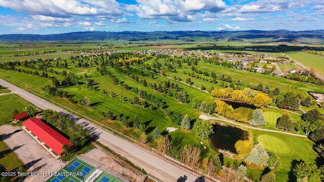 909 Whiffle Tree Dr, Thayne, WY 83127