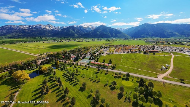 909 Whiffle Tree Dr, Thayne, WY 83127