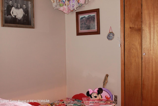 588 S Oak St, Labarge, WY 83123 - detailed view
