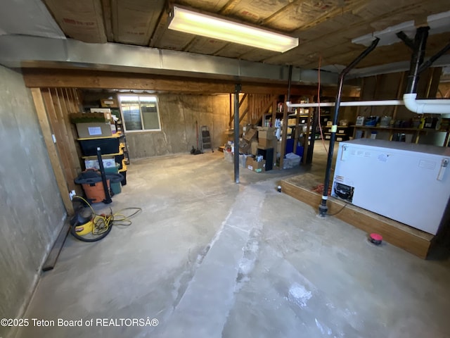 522 El Clark Ln, Smoot, WY 83126 - below grade area featuring fridge