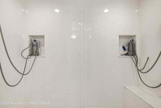 405 Vista Dr, Star Valley Ranch, WY 83127 - laundry view