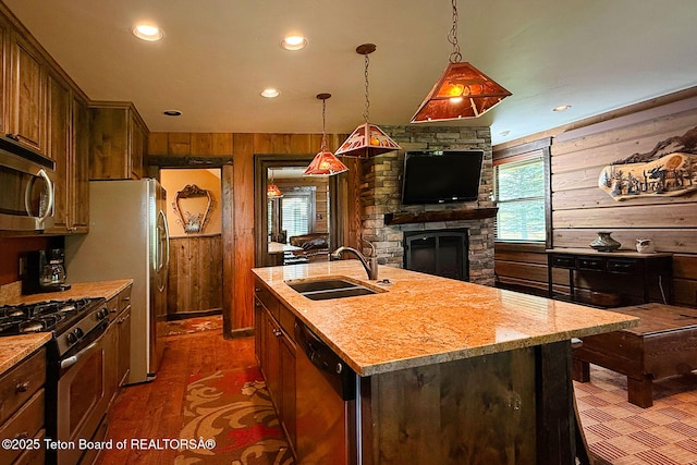 322 Airport Dr Unit 3, Alpine, WY 83128 - photo 3