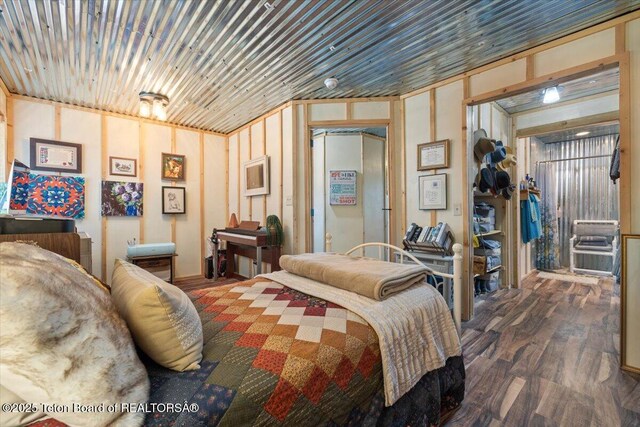 62 Skyline Dr, Bondurant, WY 82922 - bedroom featuring wood finished floors