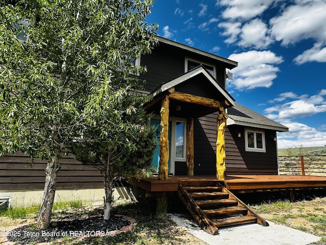 21 Hawk Path, Boulder, WY 82923 - view of front facade featuring a wooden deck