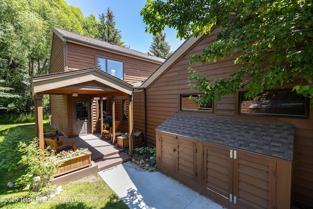 450 E Sagebrush Dr Unit 3-1-A, Jackson, WY 83001 - chalet / cabin featuring covered porch