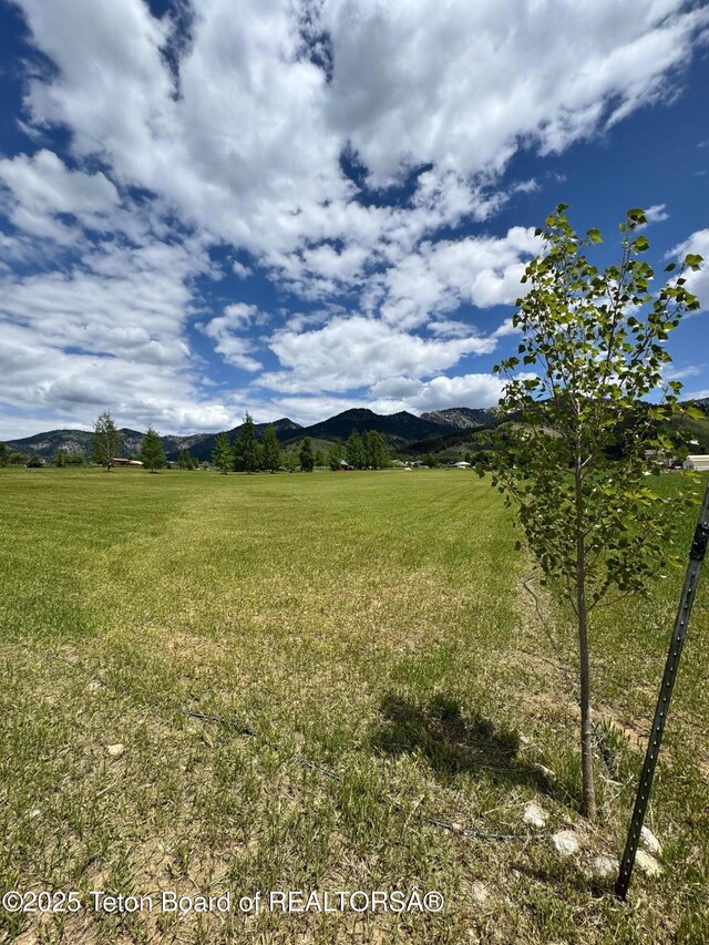 88 Pony Cir, Etna, WY 83118