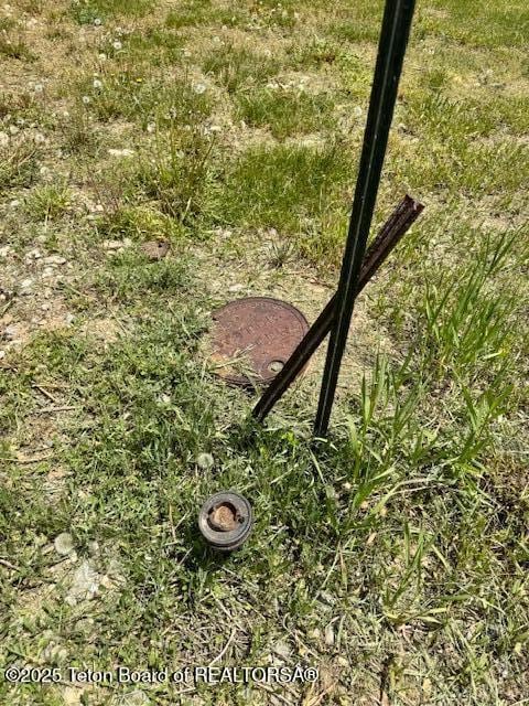 88 Pony Cir, Etna, WY 83118