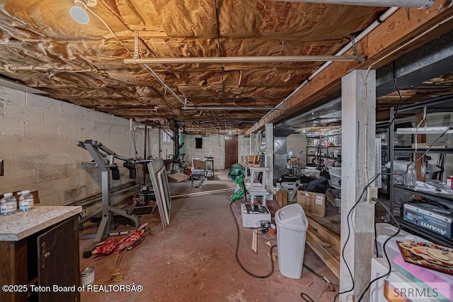 171 8th St, Ashton, ID 83420