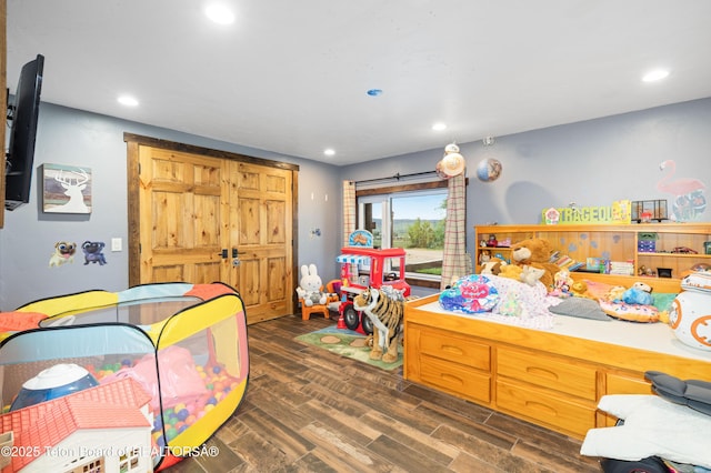 2840 E Dry Crk, Afton, WY 83110 - bedroom featuring recessed lighting and dark wood-style floors