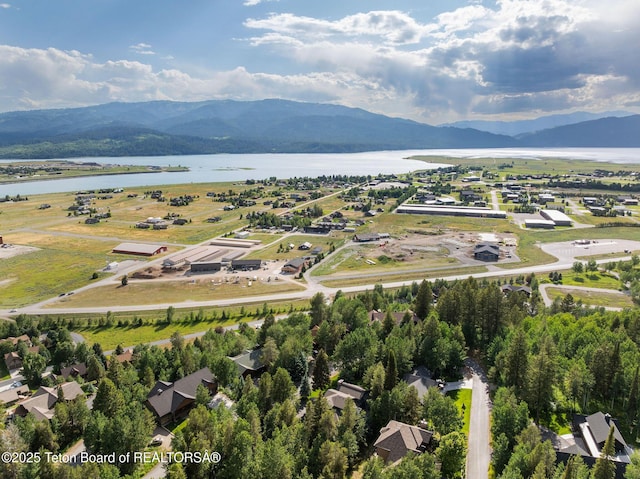445 Aspen Ridge Trl, Alpine, WY 83128 - aerial view of property's location featuring a water and mountain view