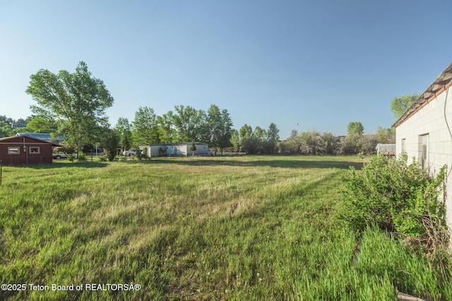 69 E Valley Rd, Pinedale, WY 82941