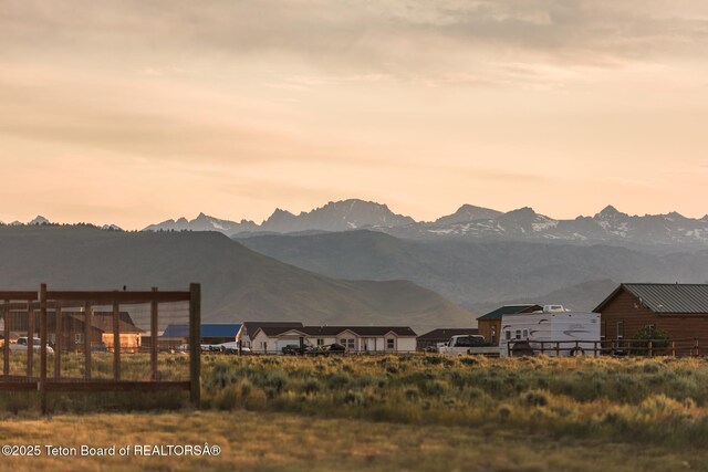 26 Merrimac Trl, Boulder, WY 82923 - view of mountain backdrop