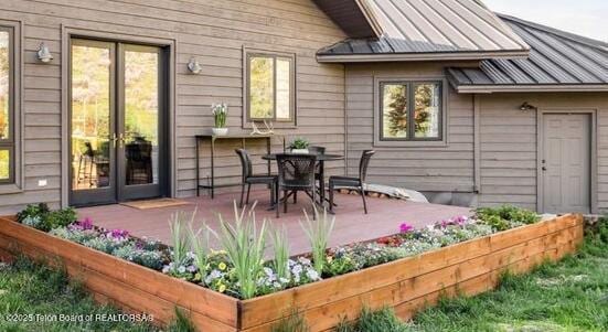 20 Trail Ride Ln, Cora, WY 82925 - view of patio / terrace with a vegetable garden