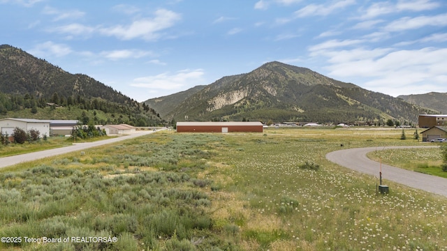 178 Columbine St, Alpine, WY 83128