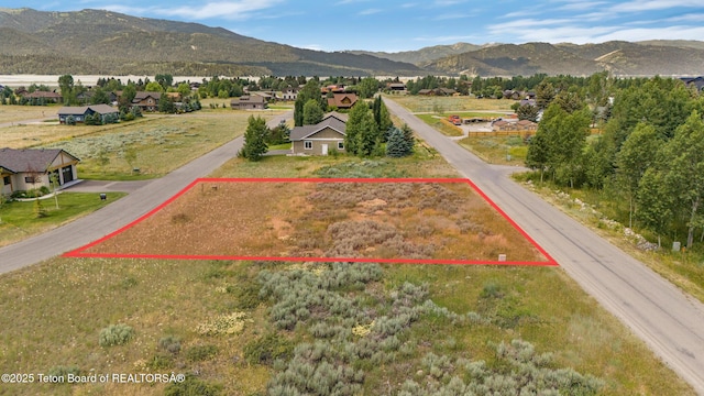 178 Columbine St, Alpine, WY 83128