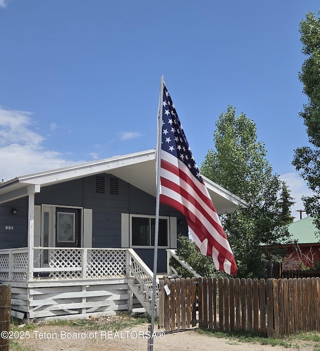 321 Smith Ave, Big Piney, WY 83113 - view of front of house featuring a porch