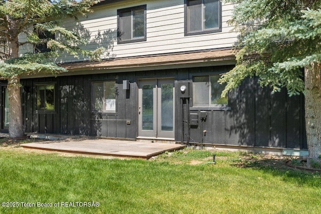 816 Powderhorn Ln Unit 816D, Jackson, WY 83001 - back of property featuring a lawn