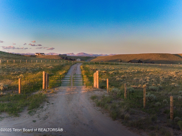 9 Headers Cir, Pinedale, WY 82941