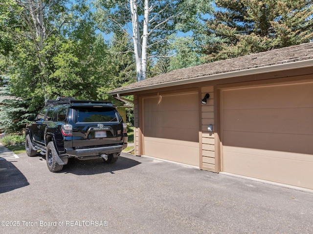 550 E Golf Creek Ln Unit 41, Jackson, WY 83001 - view of garage