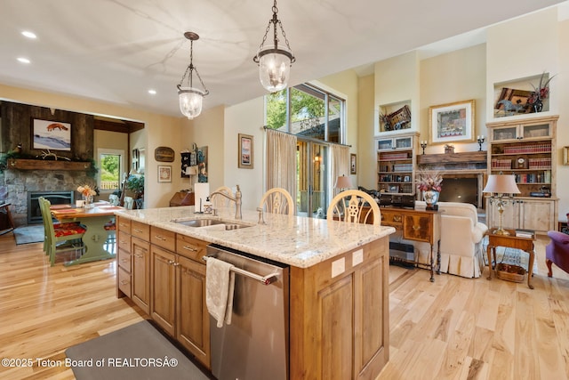 6289 Fox Meadows Dr, Victor, ID 83455 - kitchen featuring dishwasher, open floor plan, plenty of natural light, light wood-style floors, and recessed lighting