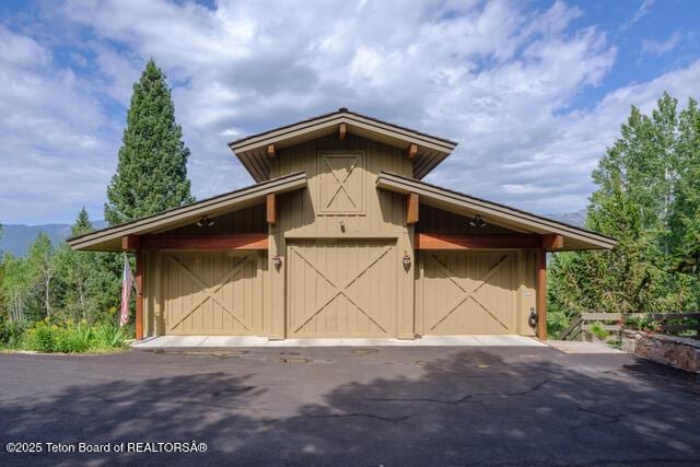 750 N Bar Y Rd, Jackson, WY 83001 - view of detached garage