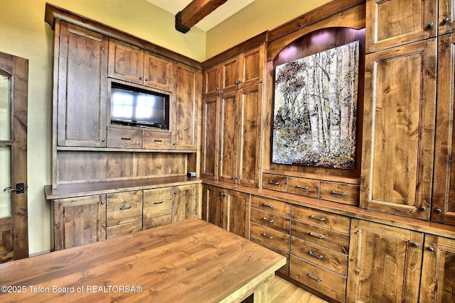 70 Hastings Dr, Victor, ID 83455 - office space with beamed ceiling