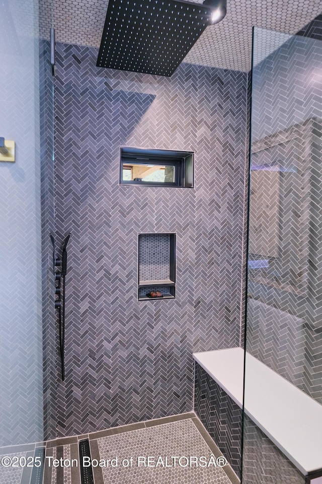 4327 Bridger Rdg, Ashton, ID 83420 - full bath with tiled shower