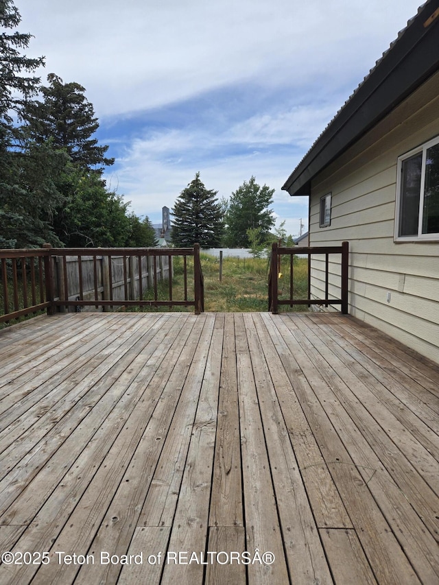 6270 S 3rd St, Tetonia, ID 83452 - view of wooden terrace