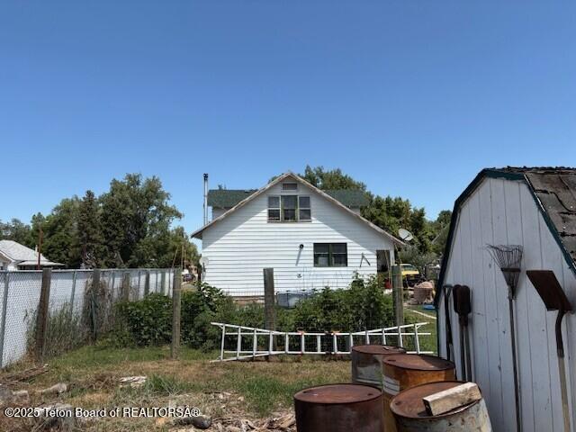 208 E Montana St, Sheridan, WY 82801 - photo 3
