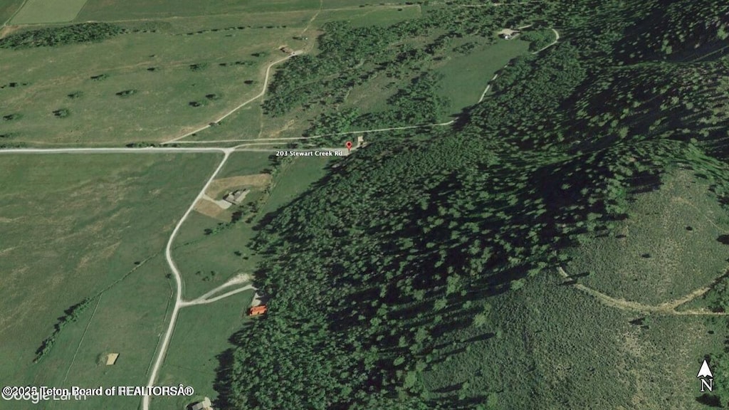 203 Upper Stewart Crk Cir, Etna, WY 83118