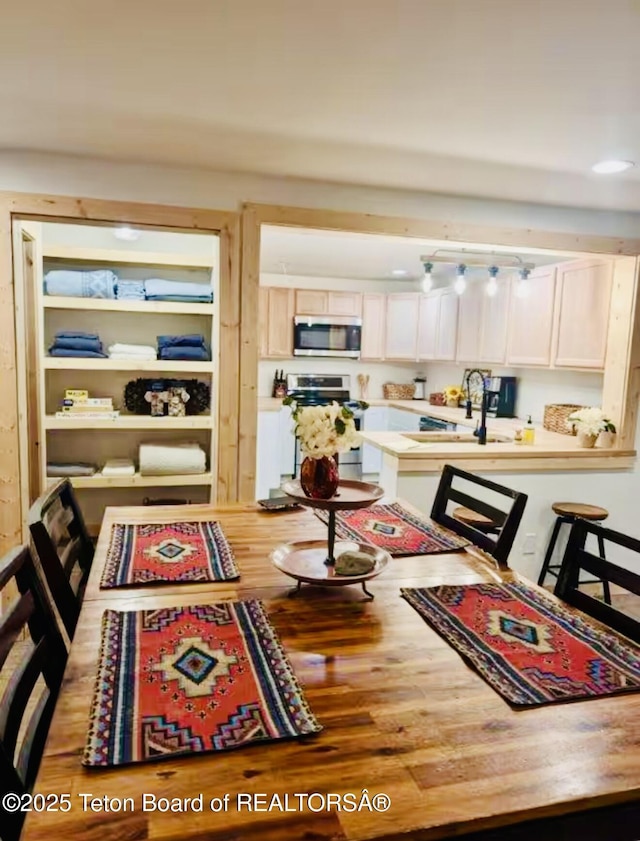 17 E Elkhorn Dr, Thayne, WY 83127 - photo 5